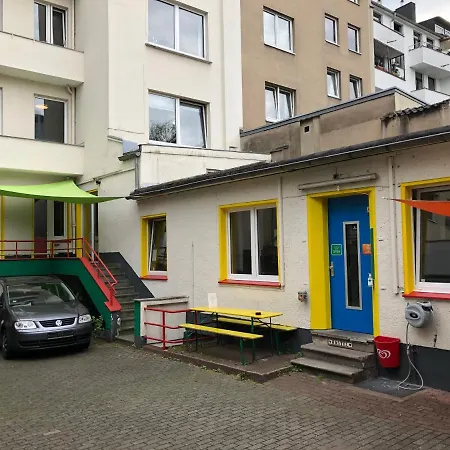 Backpackers - Self Check-in