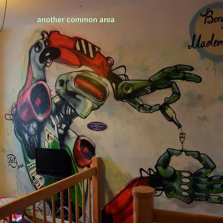 Backpackers - Self Check-in *