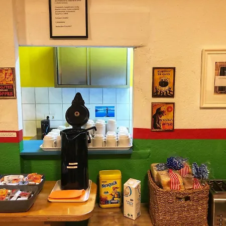 Backpackers - Self Check-in אכסניה דיסלדורף