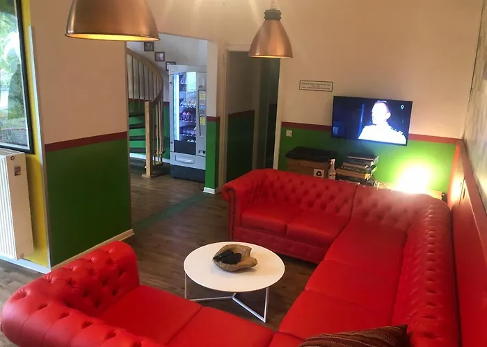 Backpackers - Self Check-in * Düsseldorf