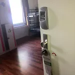 Backpackers - Self Check-in *